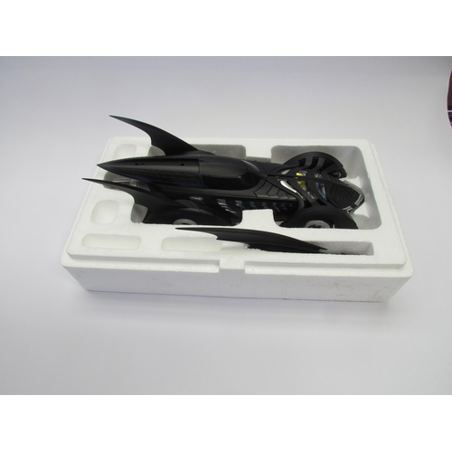 7005 - A boxed Hot Wheels 1:18 scale Batman Forever Batmobile