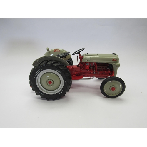 7217 - A Danbury Mint 1:16 scale diecast 1952 Ford 8N Tractor, boxed with certificate of authenticity