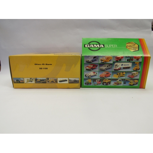 7229 - A boxed Gama Super diecast 4231 Claas Dominator combine harvester (box window damaged) and a Replica... 