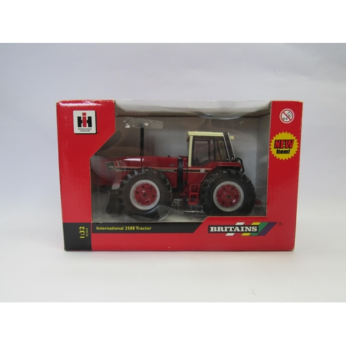 7234 - A boxed Britains 1:32 scale diecast International Harvester 3588 tractor