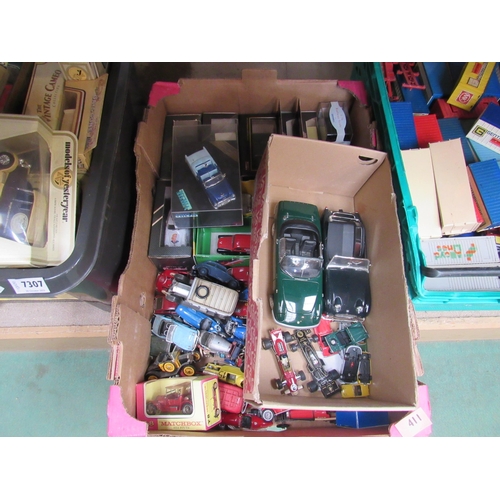 7306 - A collection of boxed and loose diecast cars including Vitesse, Vanguards, Brumm, Oxford, Matchbox, ... 