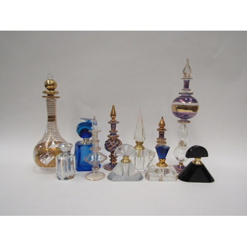 1376 - A selection of perfume bottles including fan shape glass and Venetian examples (11)