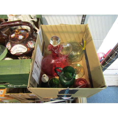 1514 - A glass match ball, a Wedgwood style glass bird, cranberry glass, etc   (E) £10-20