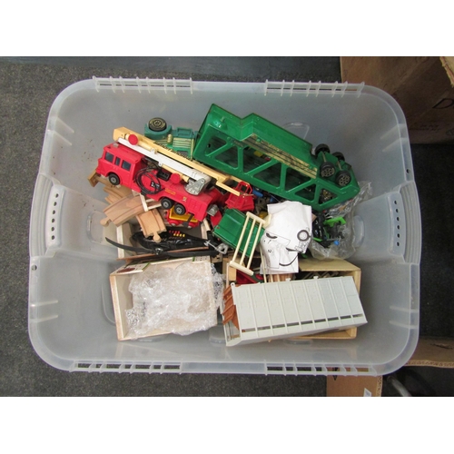 1564 - A box of Farm related toys, plastic figures etc