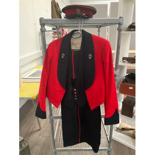 4173 - An HAC (Honourable Artillery Company) 1930's mess dress jacket together with George Crown buttoned w... 