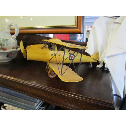 4025 - A tinplate model of a WWI aircraft