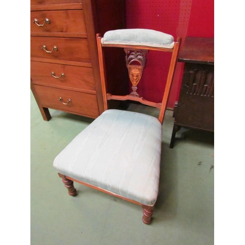 4128 - An Edwardian inlaid rosewood bedroom chair with blue silk upholstery on turned legs