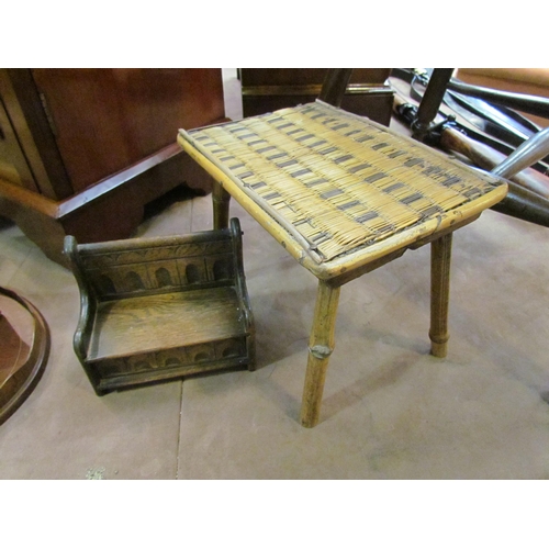 4229 - A small bamboo table and a music box as a monks bench (2)