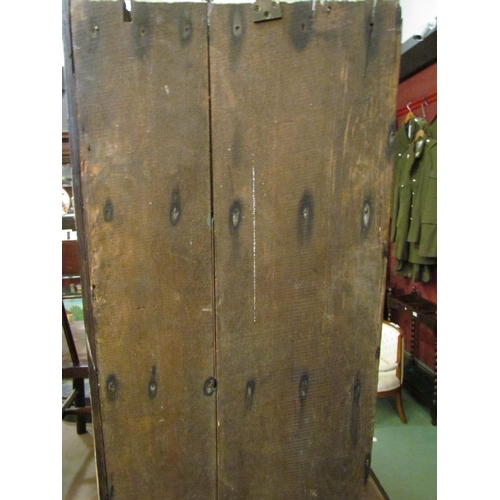 4240 - A circa 1790 Lancashire cross banded mahogany and oak bow front corner cupboard, the two doors with ... 