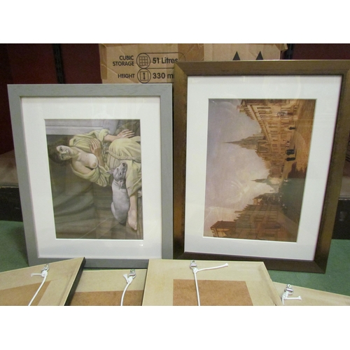 4244 - A collection of prints to include Lucien Freud, Edward Hoper, etc