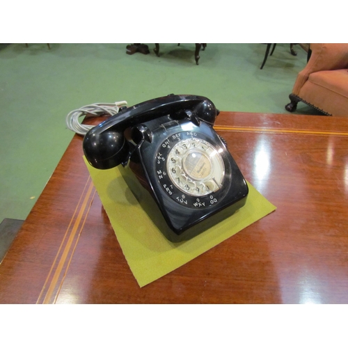 4117 - A 1970's vintage black dial telephone