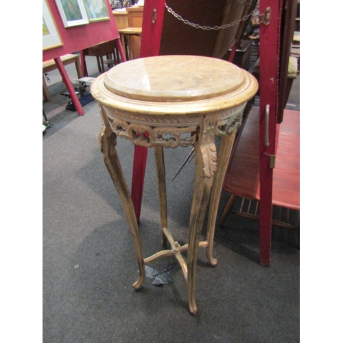 1090 - A French style gilt wood jardiniere stand, carved foliate design with marble insert, 92cm high