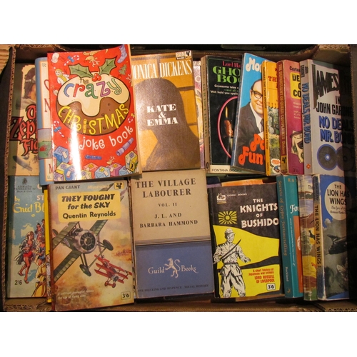 1441 - Two boxes of assorted children's including Enid Blyton etc