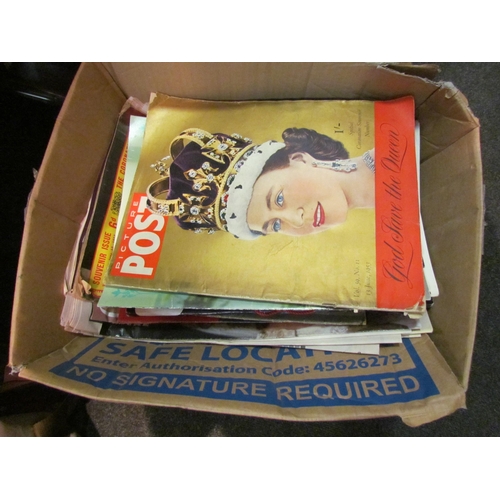 1460 - A quantity of ephemera including theatre and film programmes, 