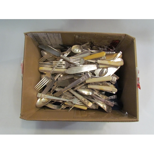 4327 - A quantity of plated flatware