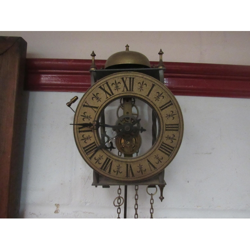 1009 - A modern brassed metal wall clock, `Tempus Fugit`