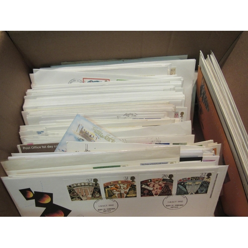 1400 - A box of first day covers and stamp albums