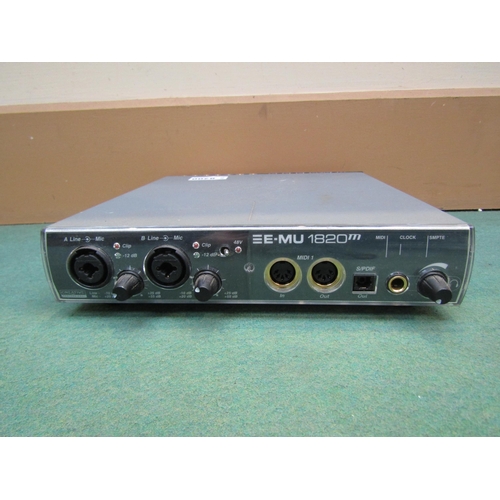 8200 - A Creative Professional E-MU 1820 digital audio system    (R) £15