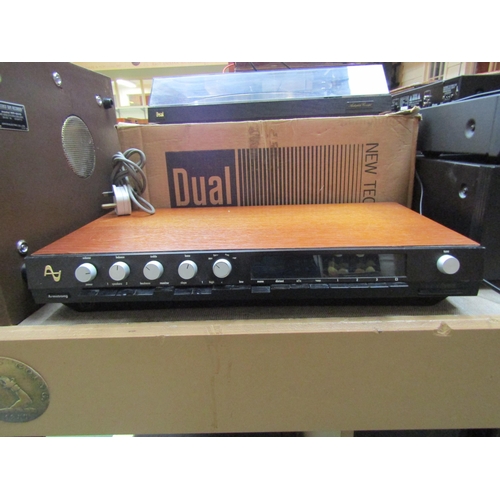 8213 - An Armstrong 626 tuner amplifier