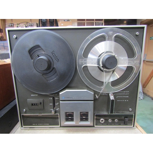 8215 - A Sanyo MR-801D reel to reel tape recorder