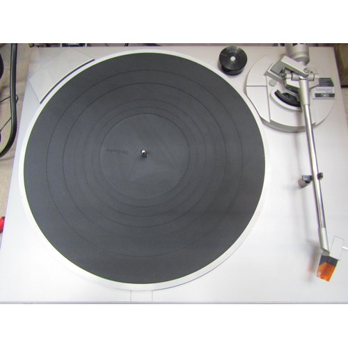 8228 - A Technics SL-B210 automatic turntable