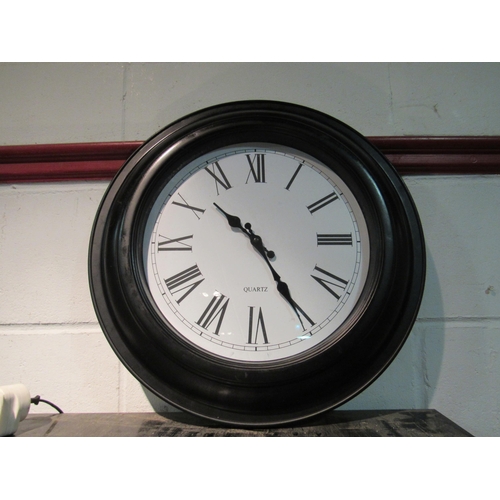 1432 - A quartz circular wall clock, 45cm in diameter