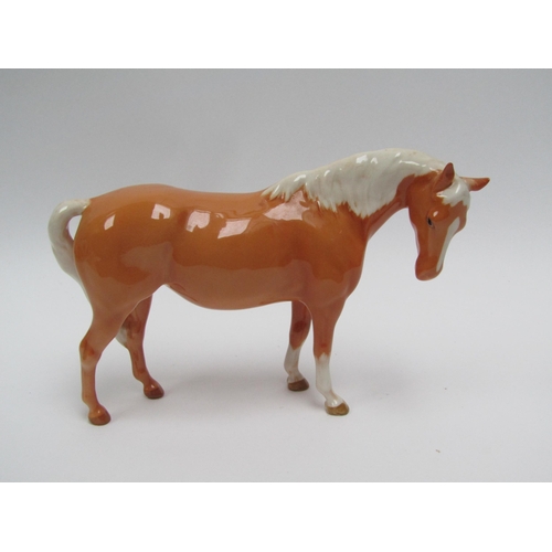 1906 - A Beswick Mare in Palomino gloss, model no. 1991