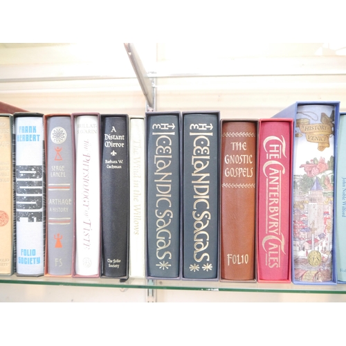 9365 - Folio Society, 33 assorted volumes, including Evelyn Waugh 'Black Mischief'; Kazuo Ishiguro 'The Rem... 