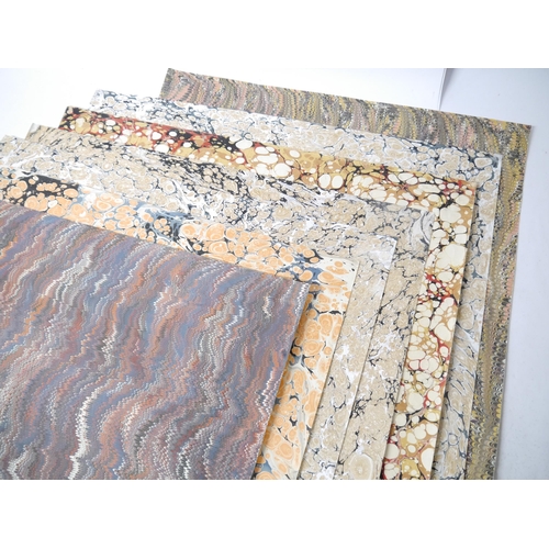 9211 - (Bookbinding). Approx 46 sheets of assorted marbled paper, various sizes from 36 x 44cm - 50 x 64cm,... 