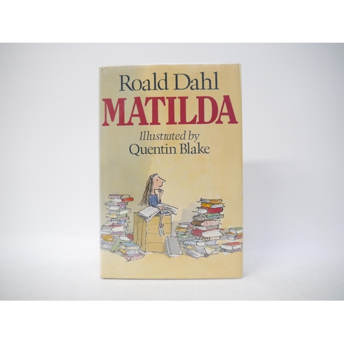 9262 - Roald Dahl: 'Matilda', illustrated Quentin Blake, London, Jonathan Cape, 1988, 1st edition, gift ins... 