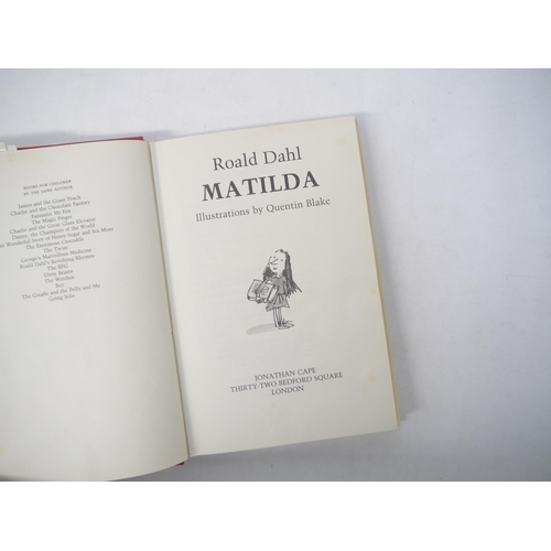 9262 - Roald Dahl: 'Matilda', illustrated Quentin Blake, London, Jonathan Cape, 1988, 1st edition, gift ins... 