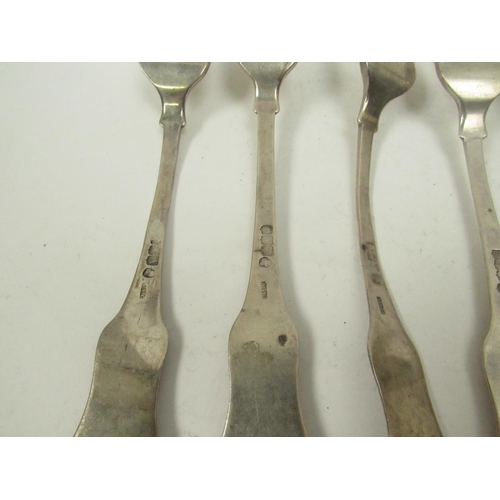 5055 - Six Scottish Mitchell & Russell Glasgow silver Kings Hourglass large forks, 1819.  Two forks slightl... 