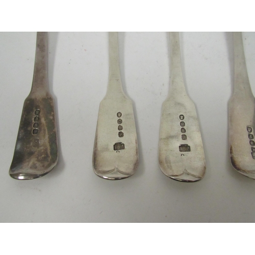 5082 - Six Georgian silver Old English pattern silver serving spoons, five with London assay marks for 1790... 