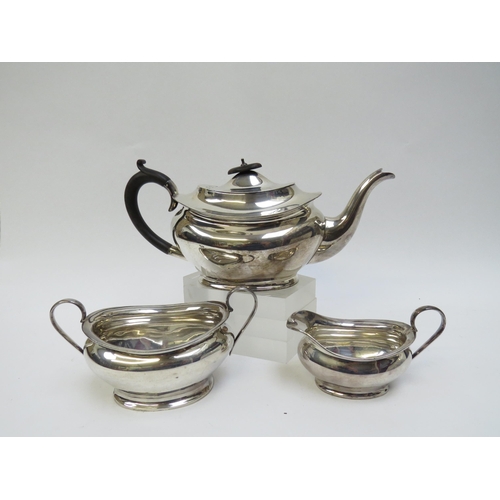 5095 - A Charles S Green & Co., silver three piece tea set consisting of teapot, sucrier and milk jug, plai... 