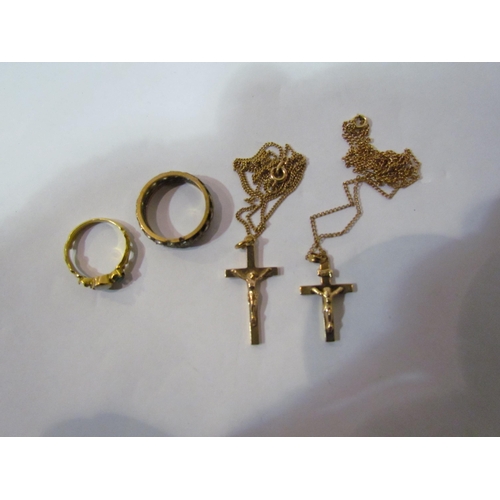 4354 - Two 9ct gold chains hung with a cross and crucifix pendant, an unmarked opal and emerald ring a/f an... 