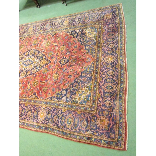 4587 - A Persian Hamadan rug with multiple borders, central cartouche, 315cm x 200cm, red and blue ground  ... 