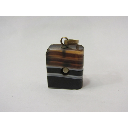 4403 - A banded agate Stanhope depicting The Caledonian Canal