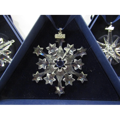 4463 - Swarovski crystal limited edition Christmas decorations 2004, 2005, 2006 in original boxes (3)