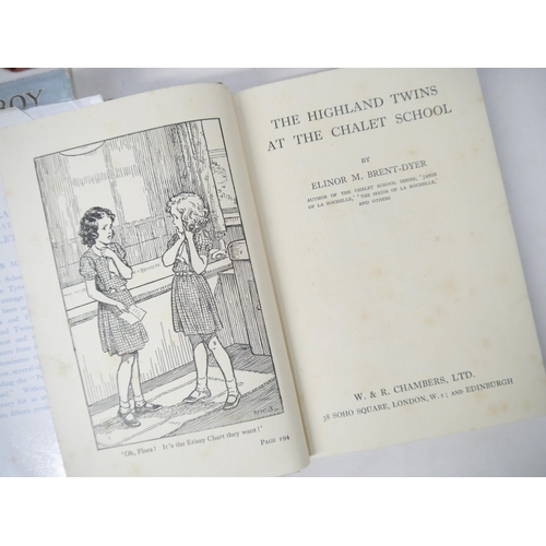 1286 - Five titles in pictorial dust wrappers, including Elinor M. Brent-Dyer: 'The Highland Twins at the C... 