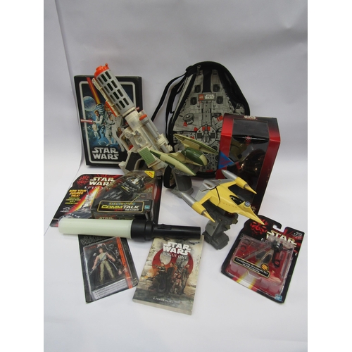 5017 - A collection of Star Wars toys and collectables including Episode 1 items              (E) £25-35