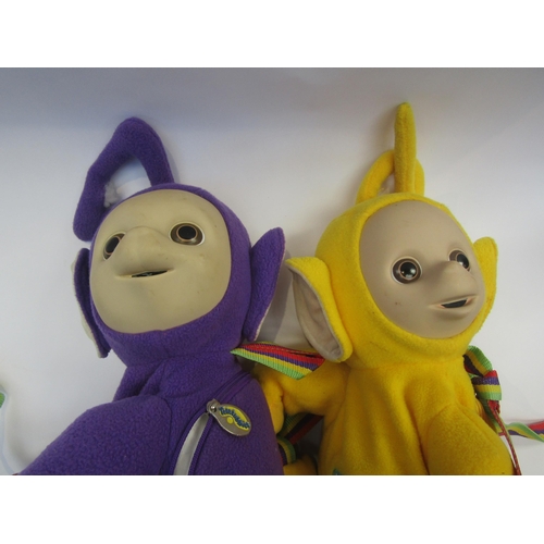 5098 - Two Teletubbies backpacks, Tinkywinky and LaLa                (C)