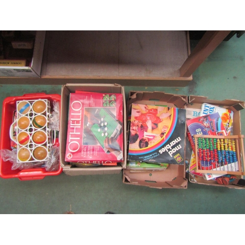 5100 - Assorted board games and toys including Mad Marbles, Family Fortunes, abacus, boules etc