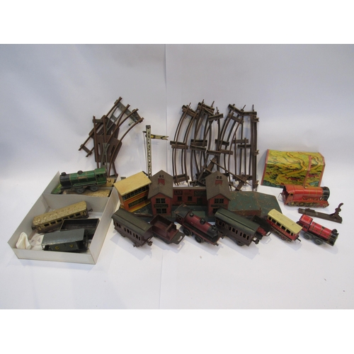 5250 - A collection of 0 gauge model railway items including Marklin for Gamages locomotive (a/f) and tende... 