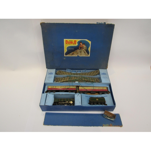 5258 - A boxed Hornby Dublo 00 Gauge Passenger train set comprising BR (ER) 