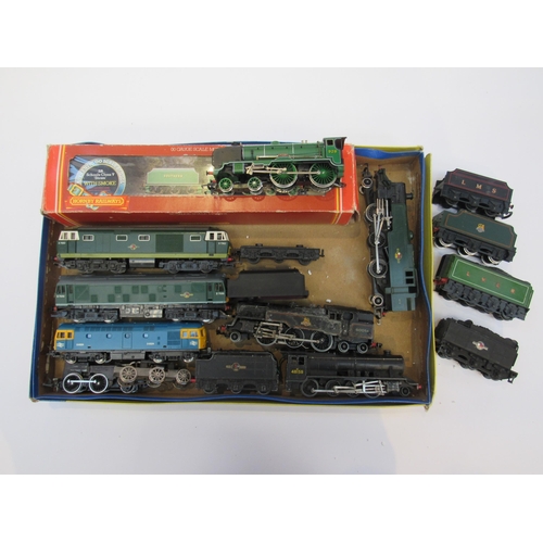 5259 - A boxed Hornby Schools Class 