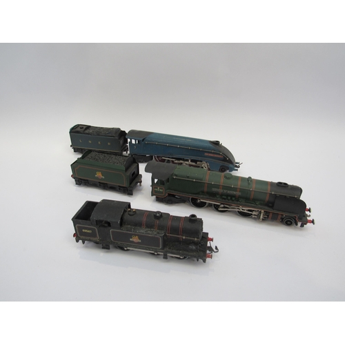 5263 - Three unboxed Hornby Dublo 00 gauge 3 rail locomotives to include EDL12 