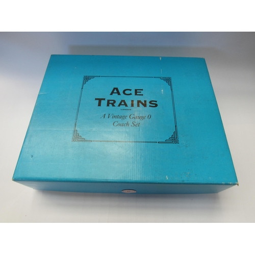 5290 - An Ace Trains boxed set of three 0 gauge model railway coaches, reference C/I BR