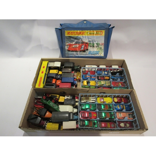 5183 - A Matchbox Superfast carry case with a collection of diecast vehicles