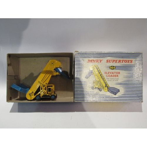 5224 - A boxed Dinky Supertoys 964 Elevator Loader