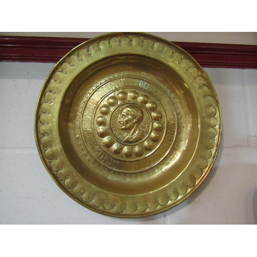 1008 - Two brass plated chargers, largest 51cm diameter